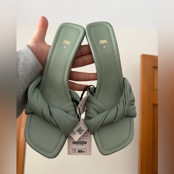 Zara Sage Green Knotted Leather Heels - Picture 7 of 12